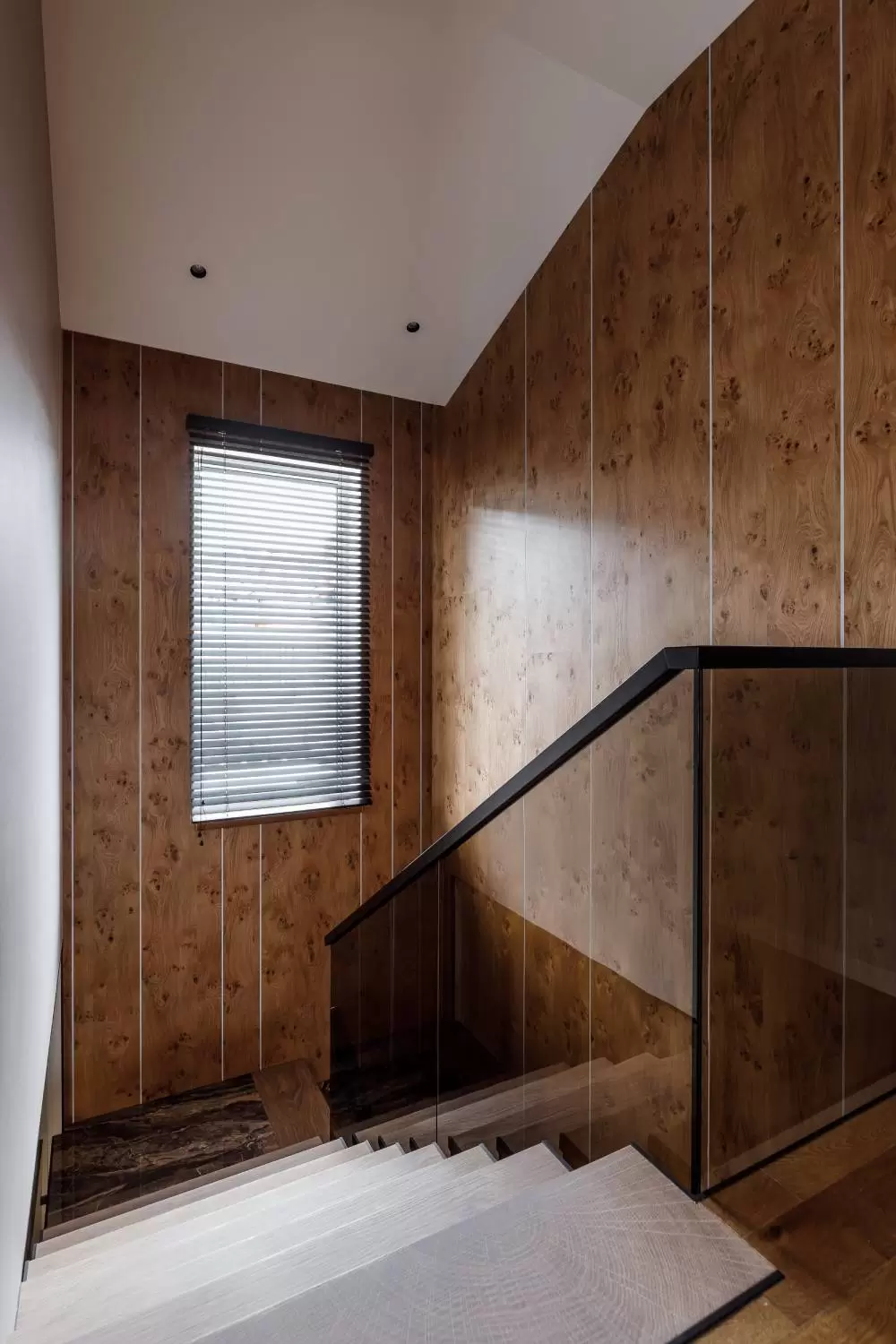 kottedzhnyy-kompleks-izumrudnyy-gorod-v-rabote 2