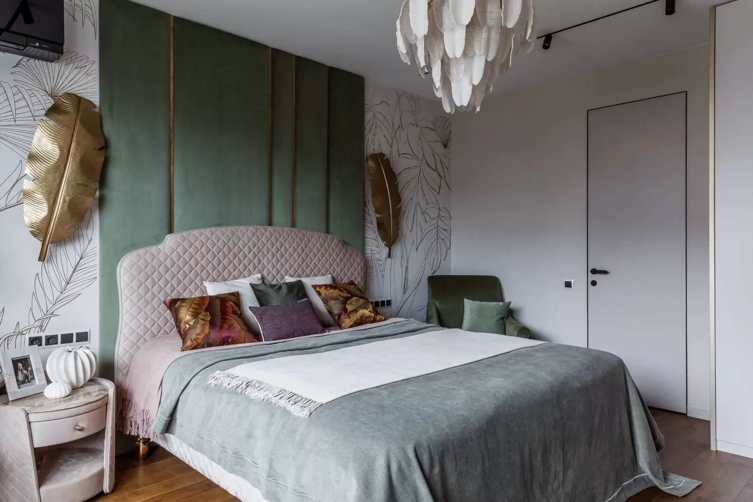 kottedzhnyy-kompleks-izumrudnyy-gorod-v-rabote-10