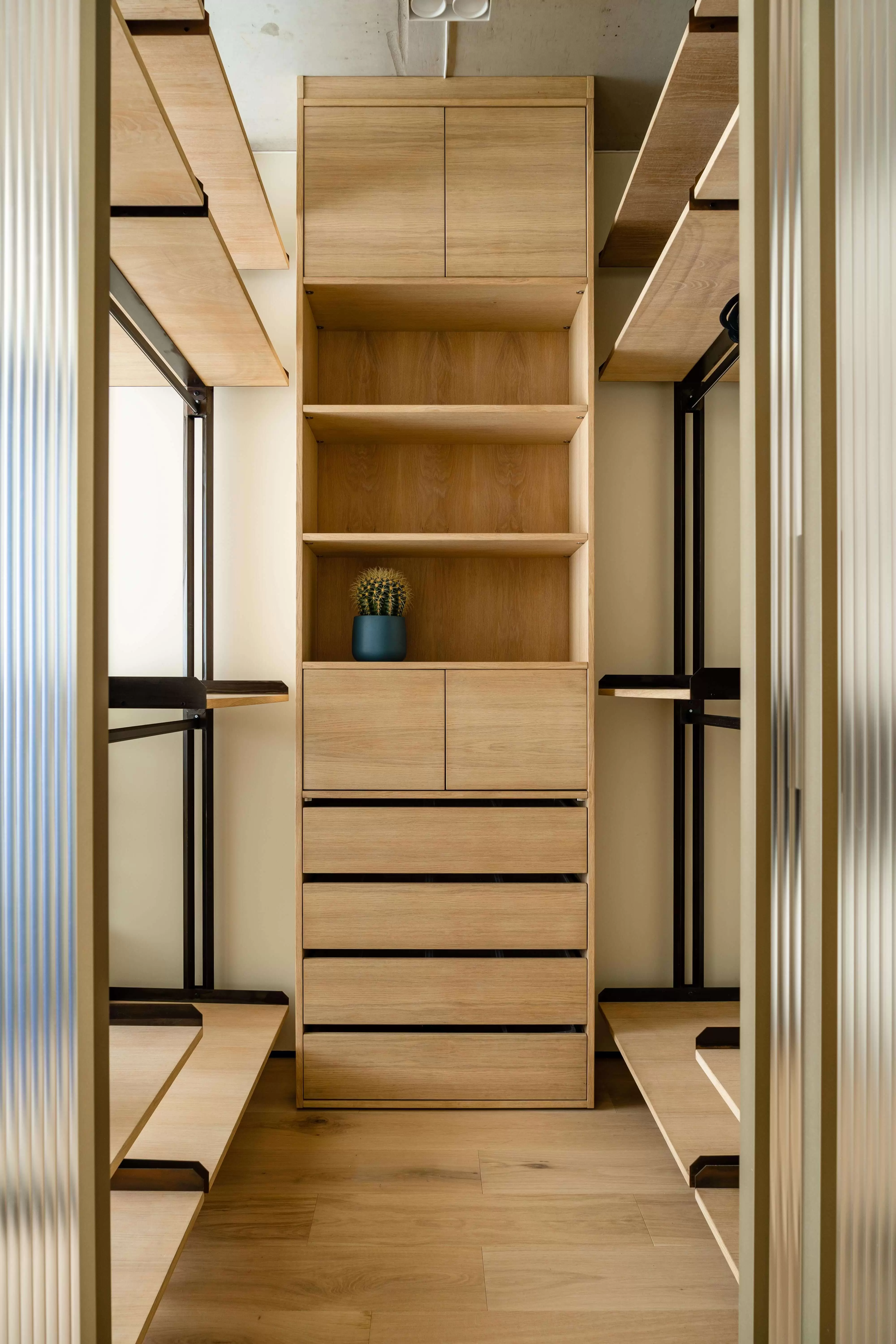 kvartira-dlya-dizaynera-13